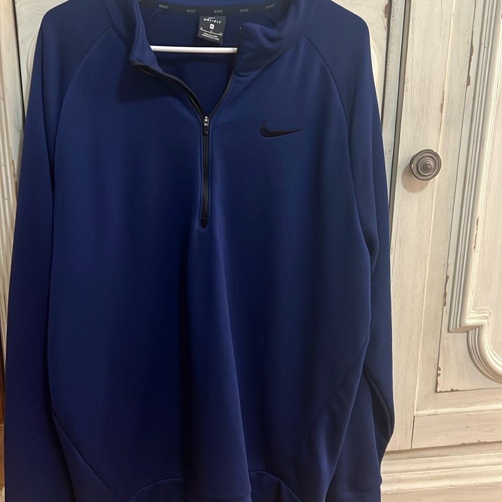 Nike Pullover